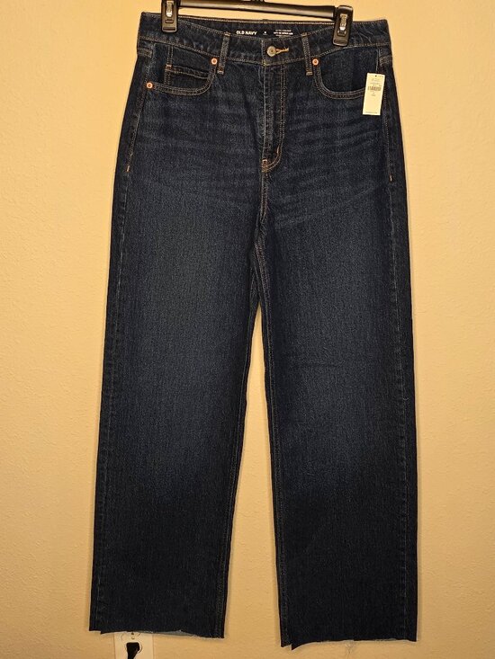 Old Navy Denim - NWT Old Navy Extra High-Rise Sky-Hi Wide Leg Dark Wash Denim Jeans, Size 6 Tall